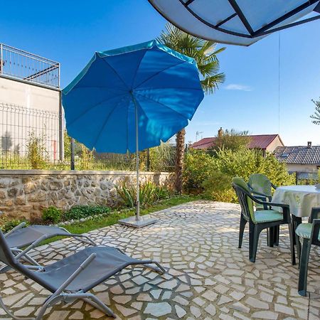 Stunning Apartment In Lovran With Kitchen Екстериор снимка